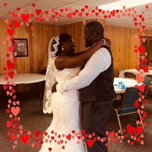 Meet your Posher, Zekia